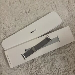 Apple Watch Band - Stainless Steel Milanese Loop 40mm